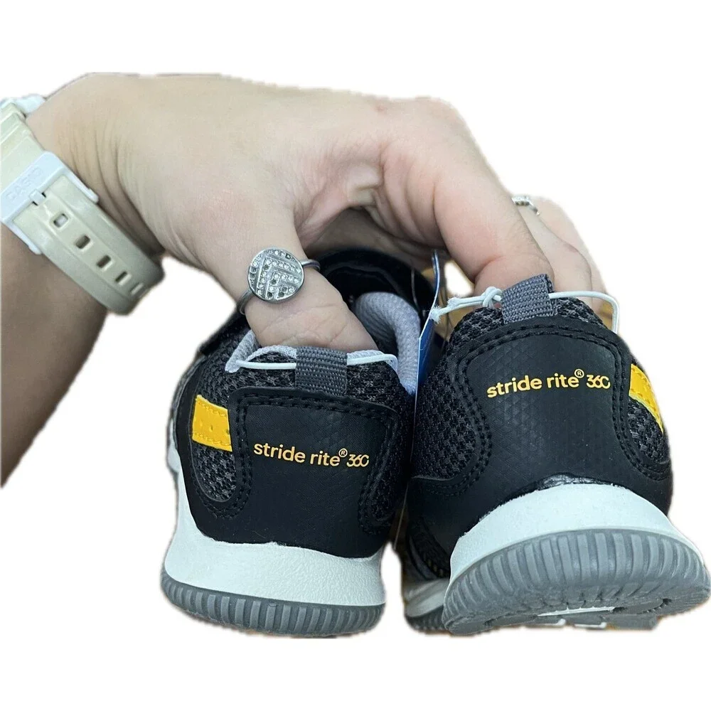 Stride Rite 360 Boy’s Blitz Sneaker